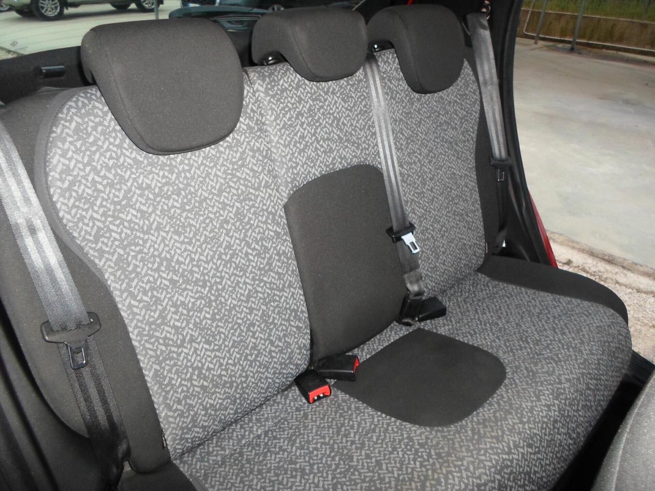 Lancia Ypsilon 1.2 69 CV 5 porte GPL Ecochic Monogram