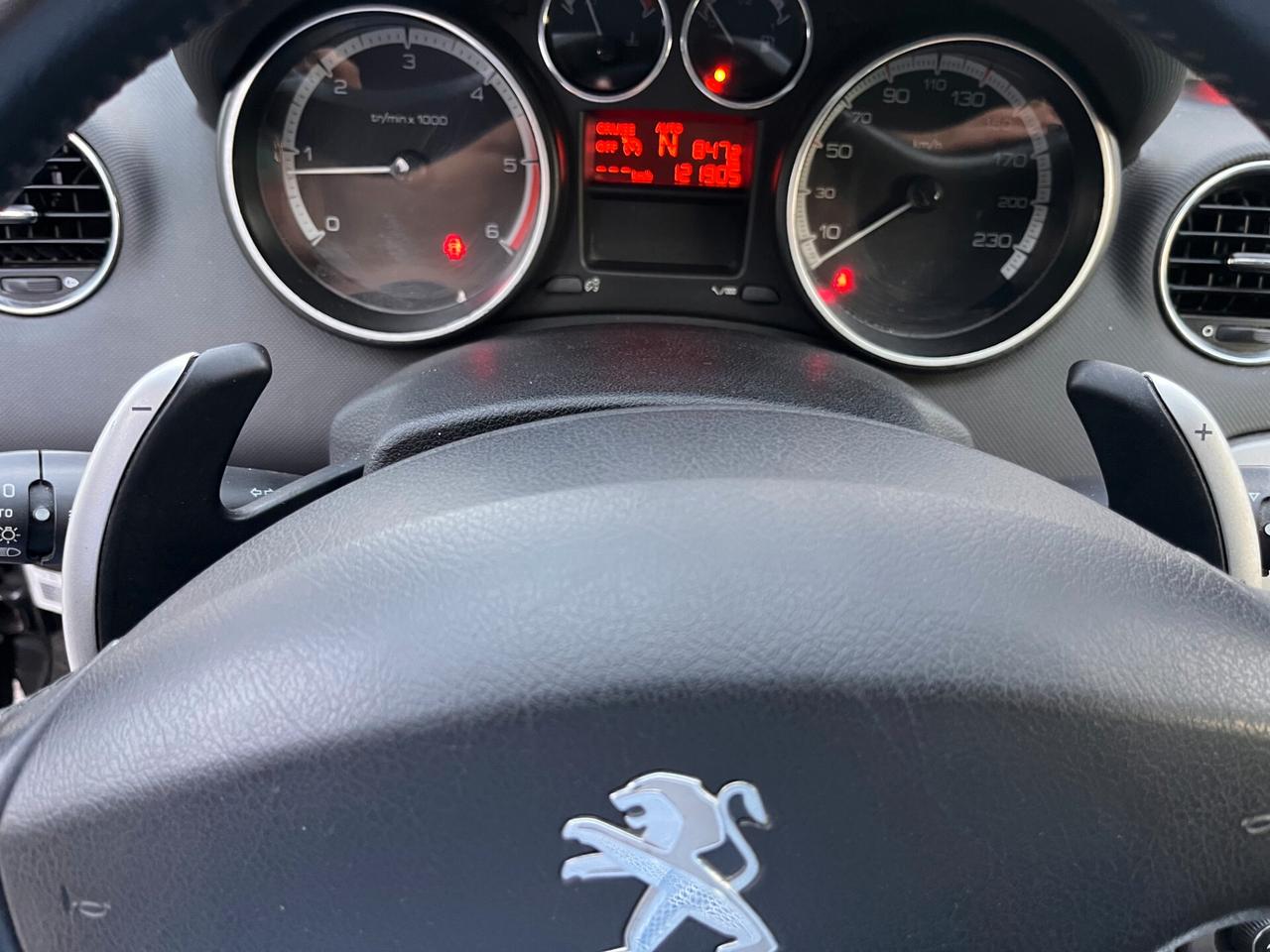 Peugeot 308 1.6 8V e-HDi 112CV Stop&Start robotiz. SW Active