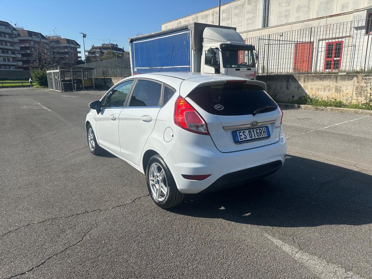 Ford Fiesta 1.4 5 porte Bz.- GPL Titanium