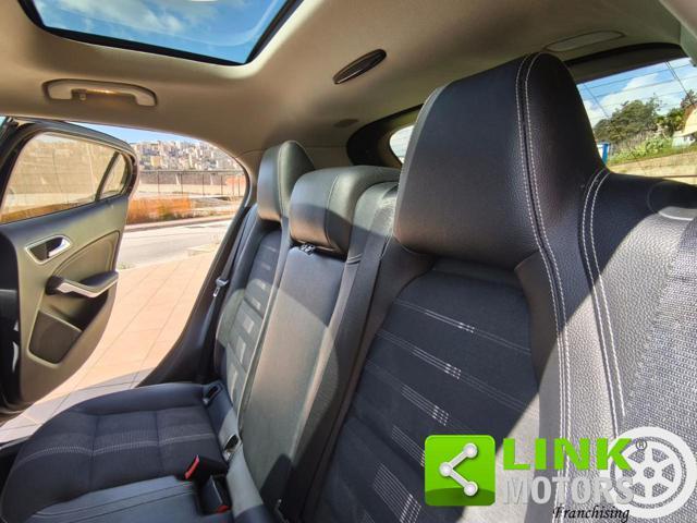 MERCEDES-BENZ GLA 200 d Automatic Sport