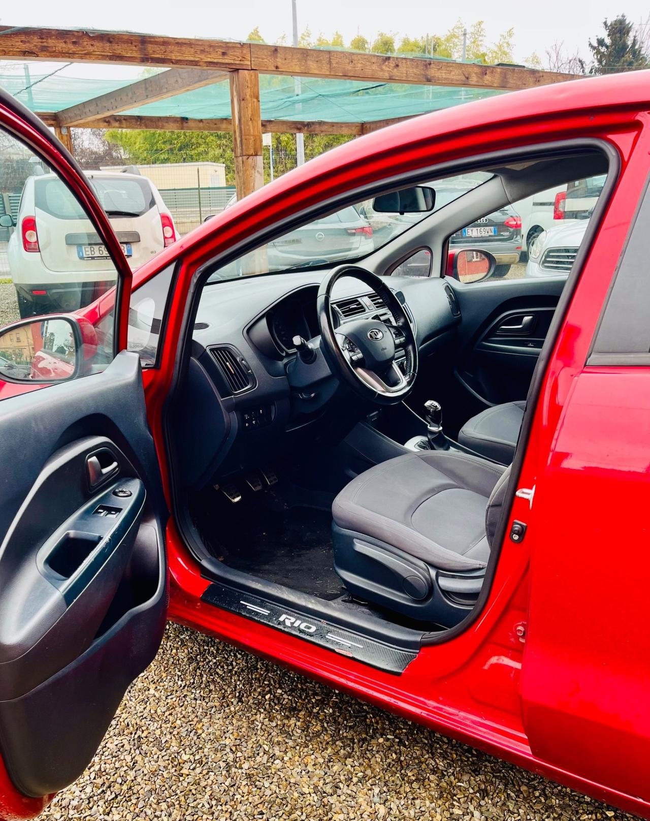 Kia Rio 1.1 CRDi 5p. Cool