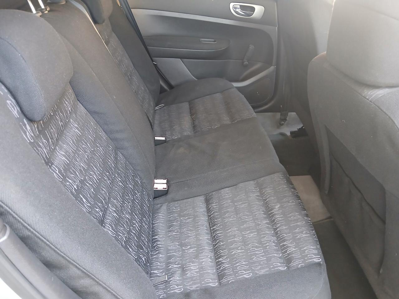 Peugeot 307 1.6 16V SW Automatica