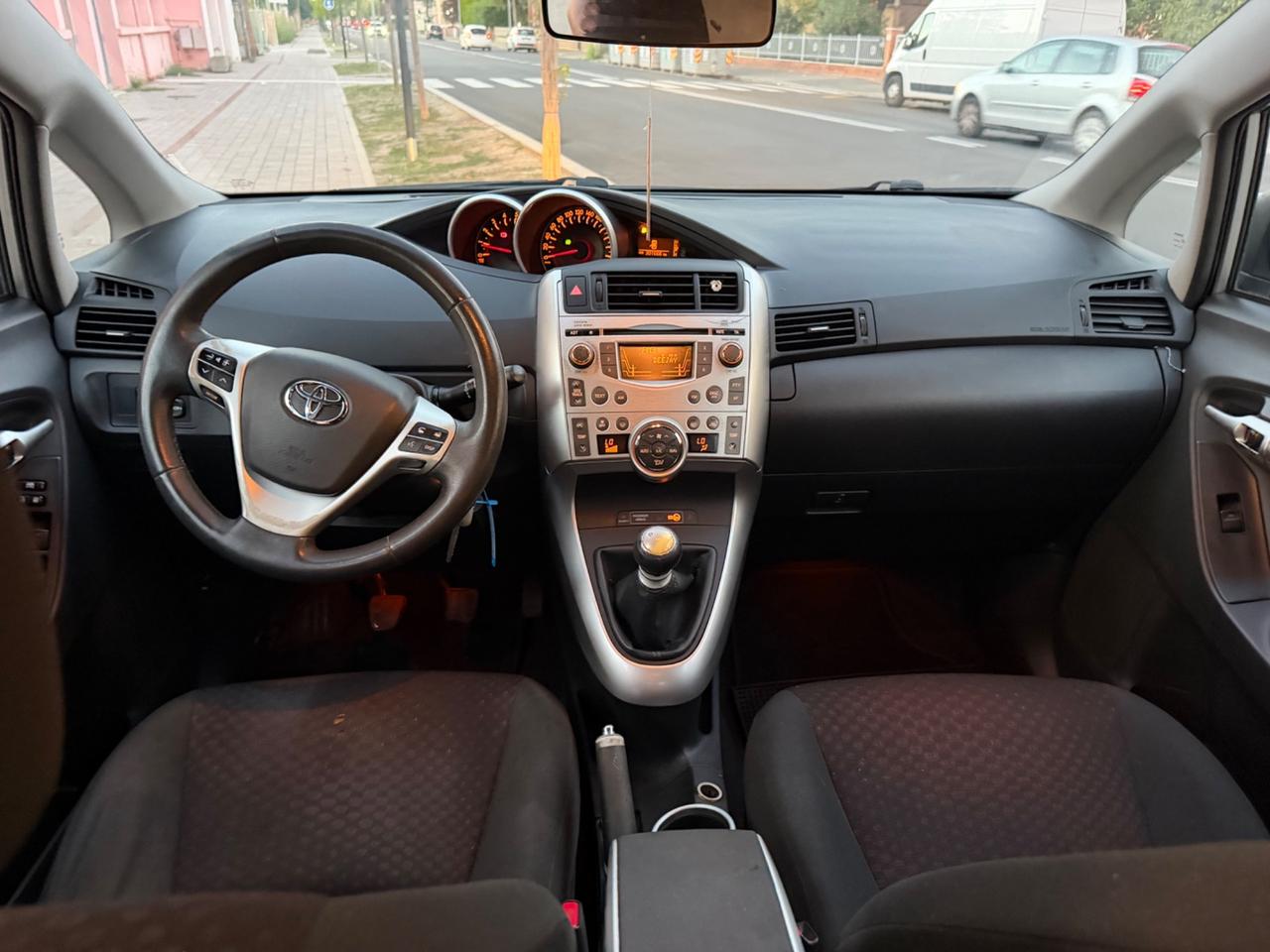 Toyota Verso 2.0 D Sol 7 posti