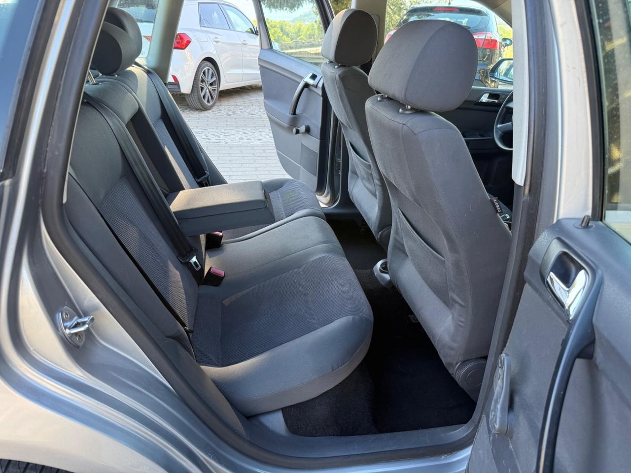 Volkswagen Polo unico proprietario 100 mila km