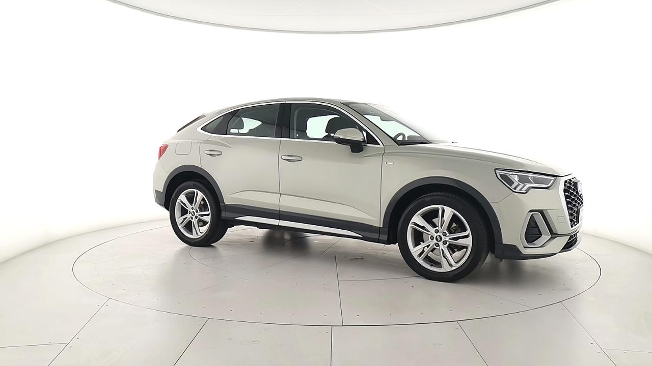 AUDI Q3 2019 Sportback - Q3 Sportback 35 2.0 tdi S line edition s-tronic