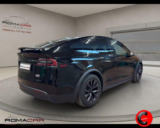 TESLA Model X Plaid
