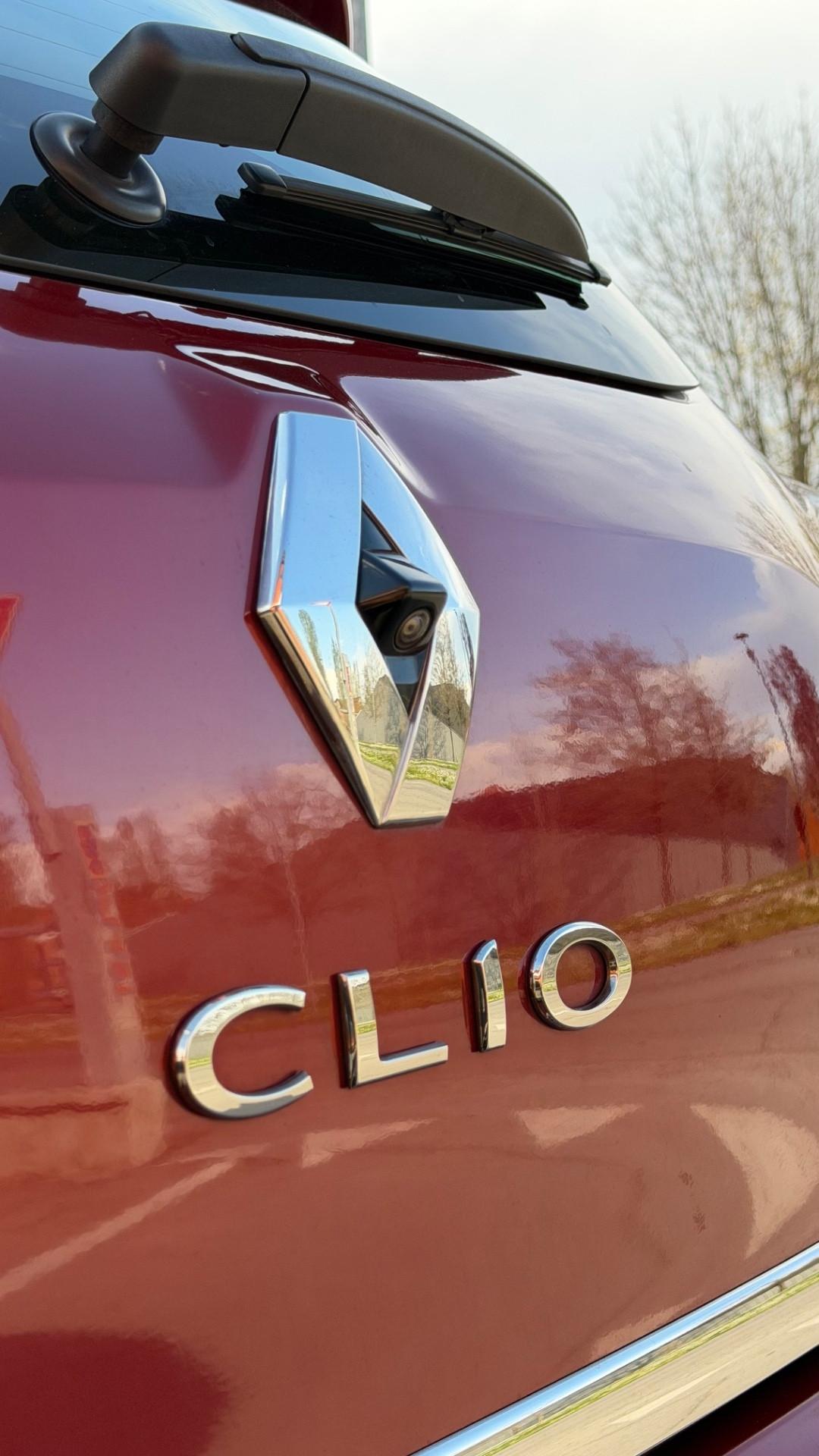 Renault Clio TCe 12V 90CV Start&Stop 5 porte Energy Intens