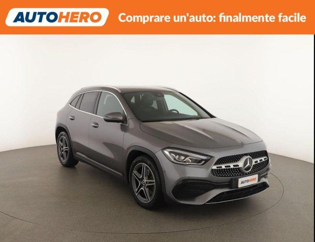 MERCEDES-BENZ GLA 200 d Automatic Premium