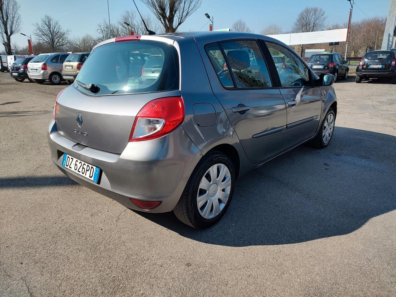 Renault Clio 1.2 16V 5 porte GPL Confort, OK NEOPATENTATI
