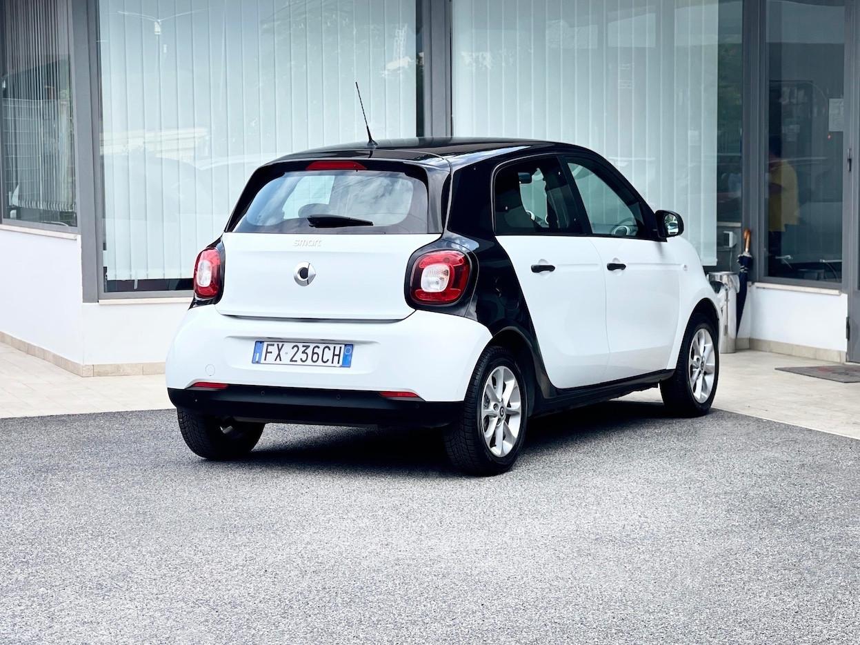 Smart ForFour 1.0 Benzina 71CV E6 - 2019