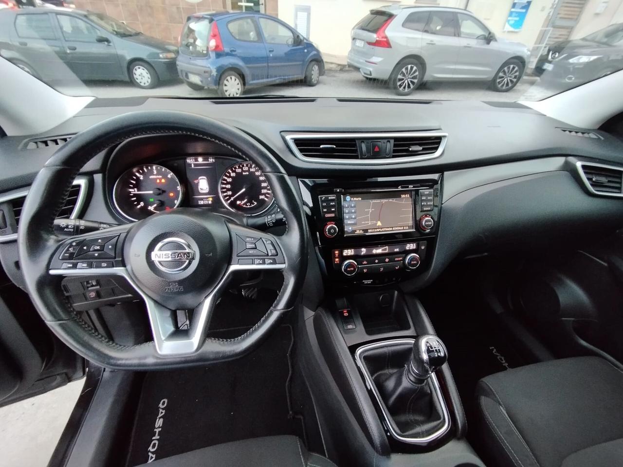 Nissan Qashqai 1.5 dCi N-Connecta