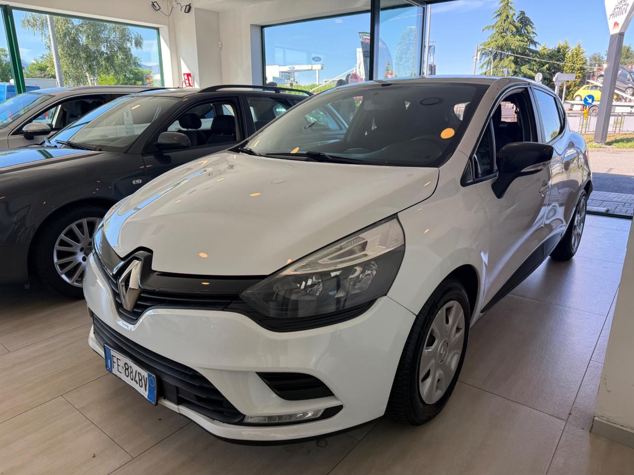 Renault Clio 1.2 75CV 5 porte Life