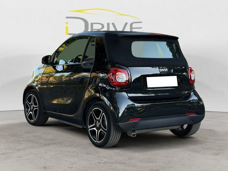 smart fortwo cabrio 70 twinamic Passion