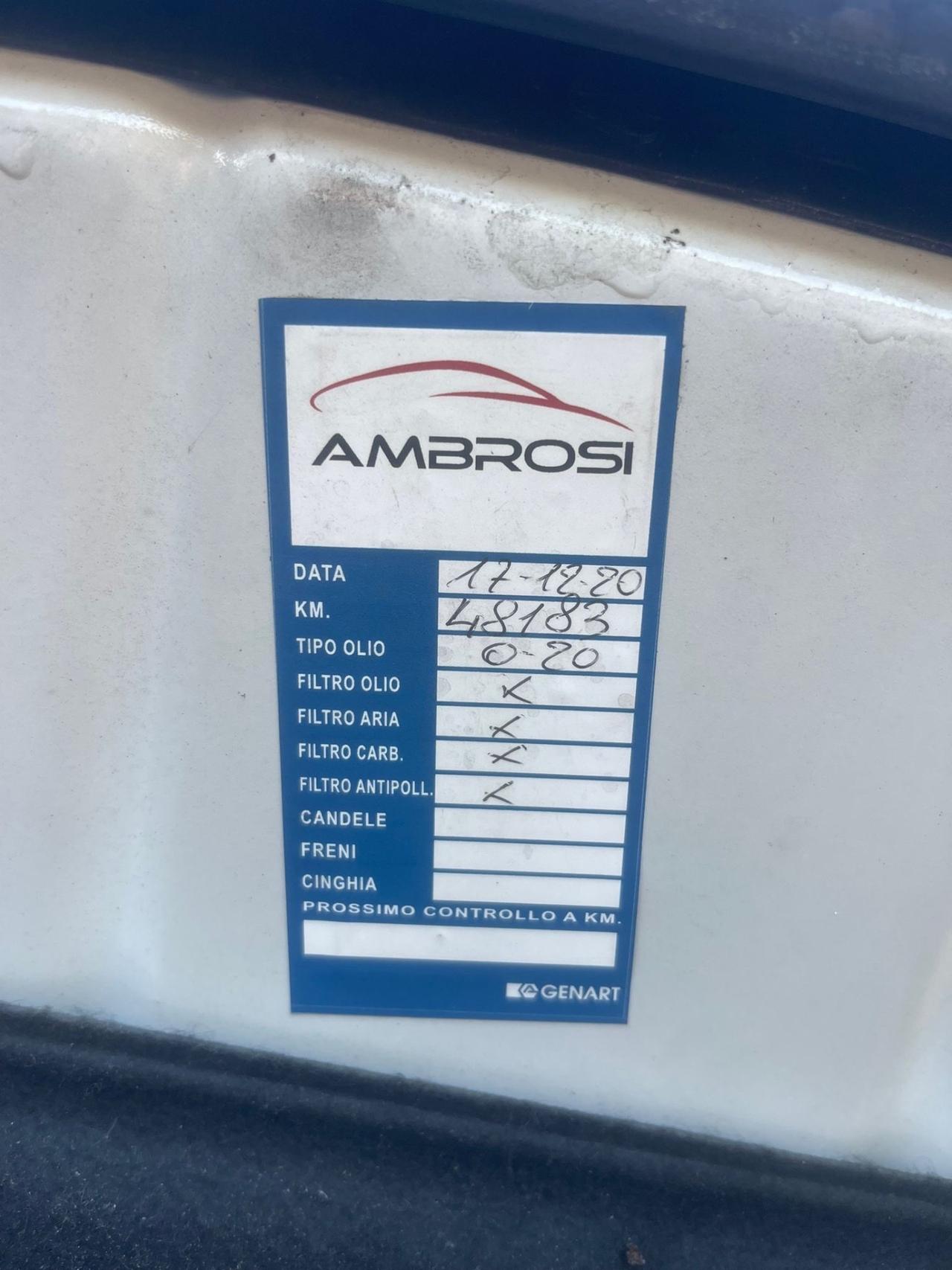 Volvo V40 D2 R-design