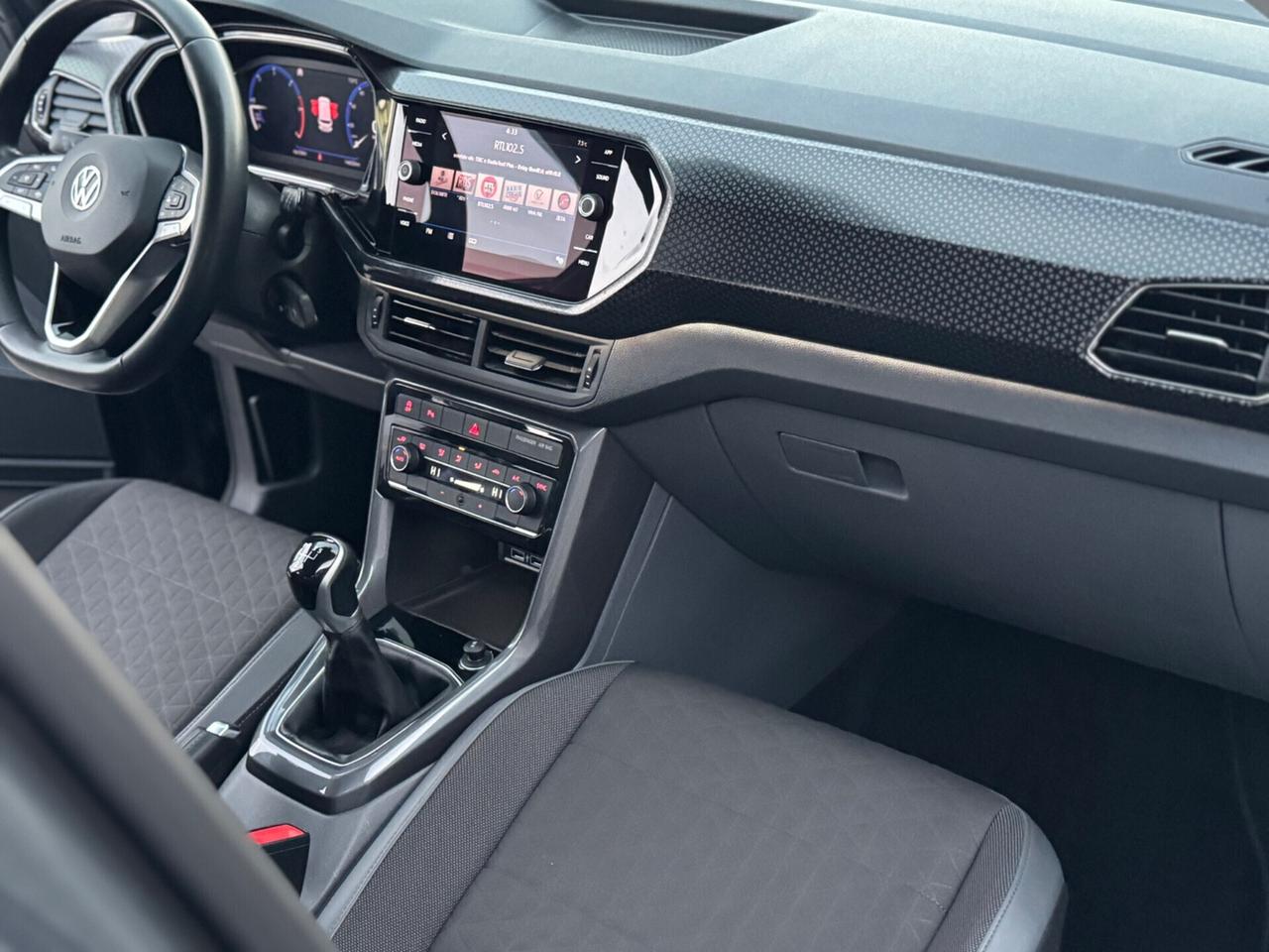 Volkswagen T-Cross 1.6 TDI SCR Style Neopatentati !