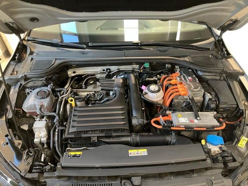 Volkswagen Golf Golf 1.4 tsi ehybrid Style 204cv dsg
