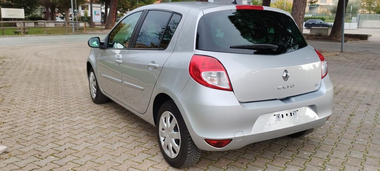 Renault Clio 1.5 dCi 75CV 5 porte Dynamique