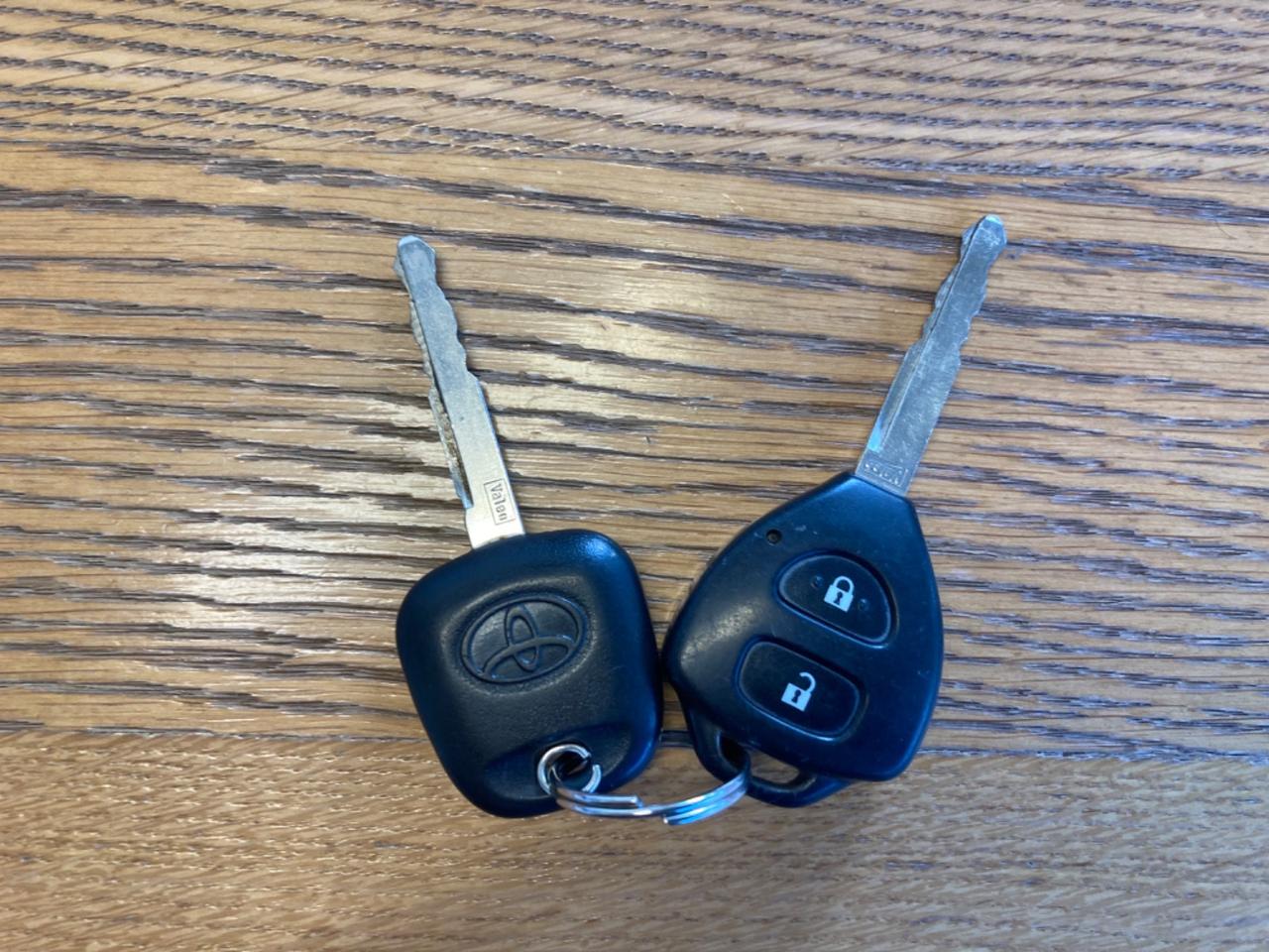 YARIS 1.3 BENZINA 5 PORTE(PROPRIETARIO UNICO)