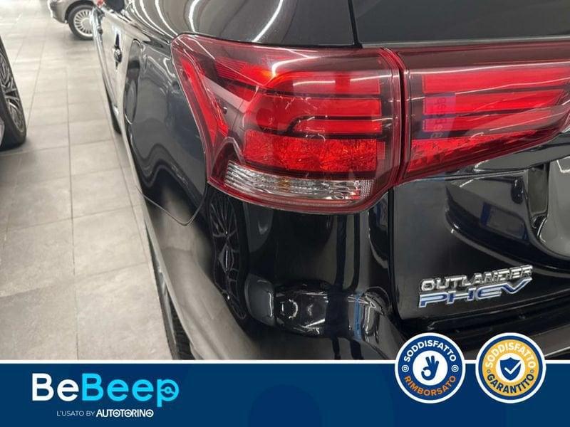 Mitsubishi Outlander PHEV 2.4 DIAMOND 4WD