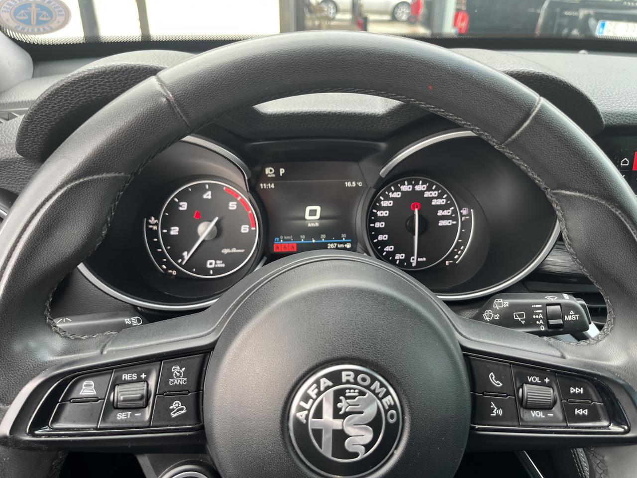 Alfa Romeo Stelvio 2.2 Turbodiesel 160 CV AT8 RWD Business