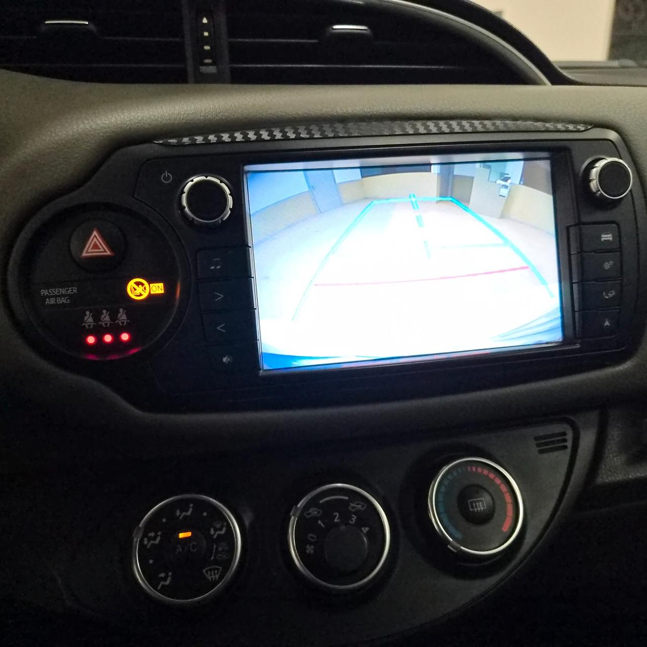 Toyota Yaris 1.0 5 porte Lounge