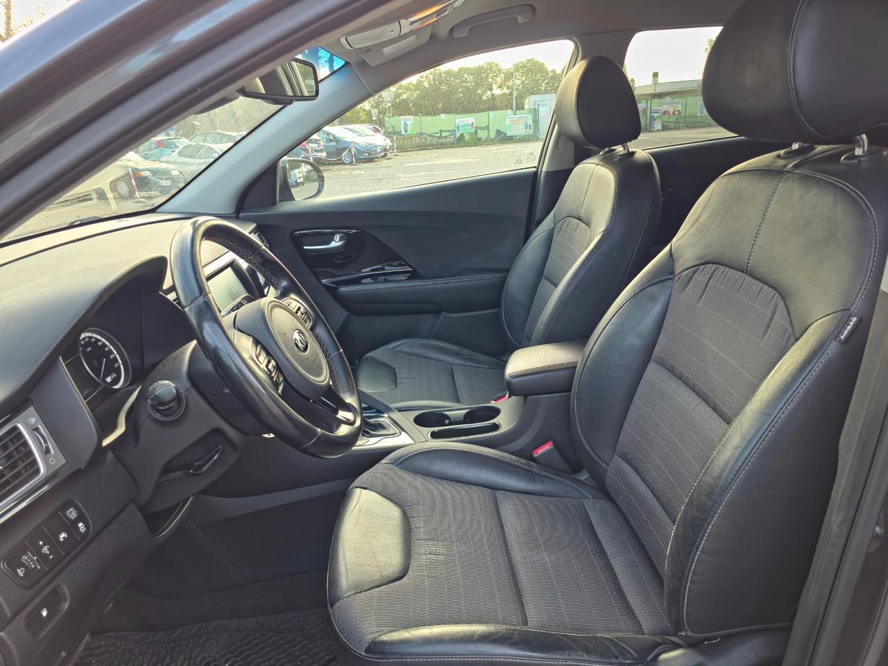 Kia Niro 1.6 GDi DCT Ibrido HEV Style 2018-E6B Automatico NEO