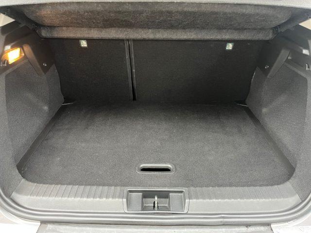 RENAULT Captur Blue dCi 115 CV EDC Initiale Paris