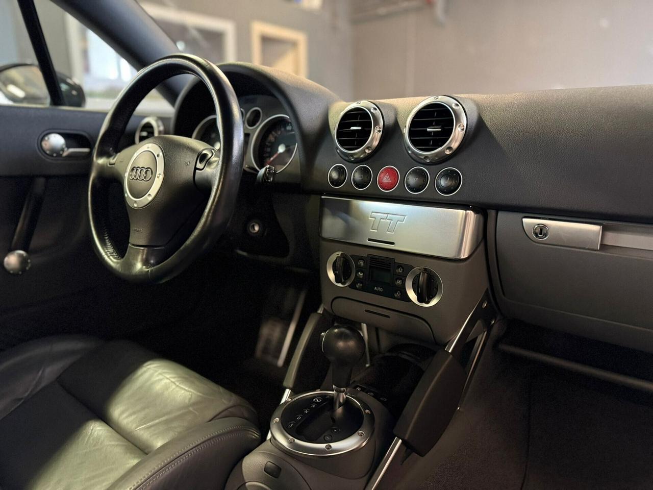Audi TT Coupé 1.8 T 20V 179 CV cat quattro