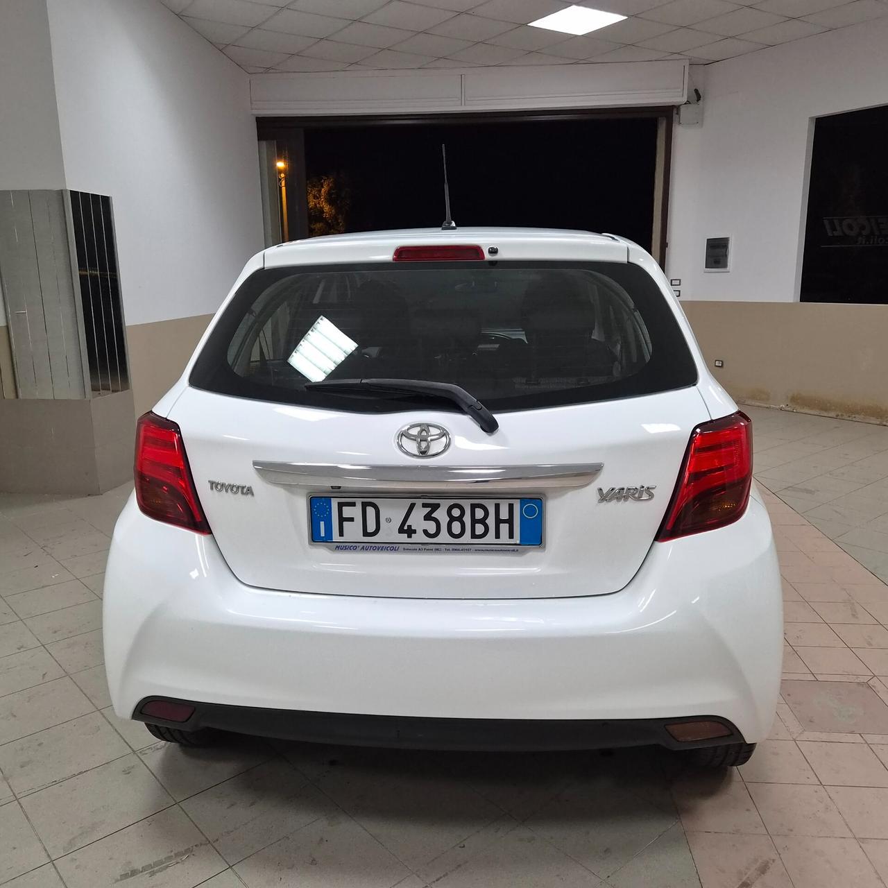 Toyota Yaris 1.0 5 porte Lounge
