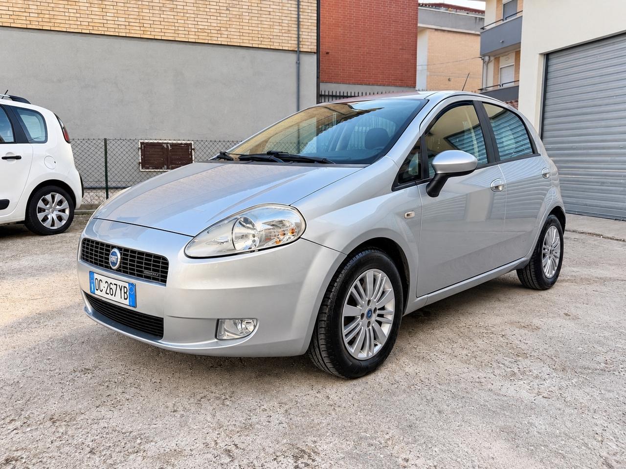 Fiat Grande Punto 1.3 MJT 90 CV 5 porte