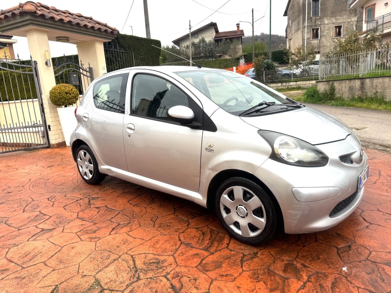 Toyota Aygo 1.0 5porte Consegna tutta Italia