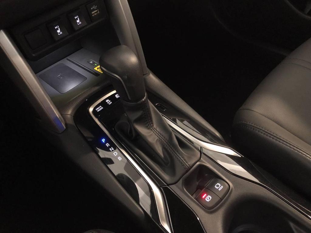Toyota Corolla Cross 2.0 VVT-iE Hybrid Lounge 2WD E-CVT