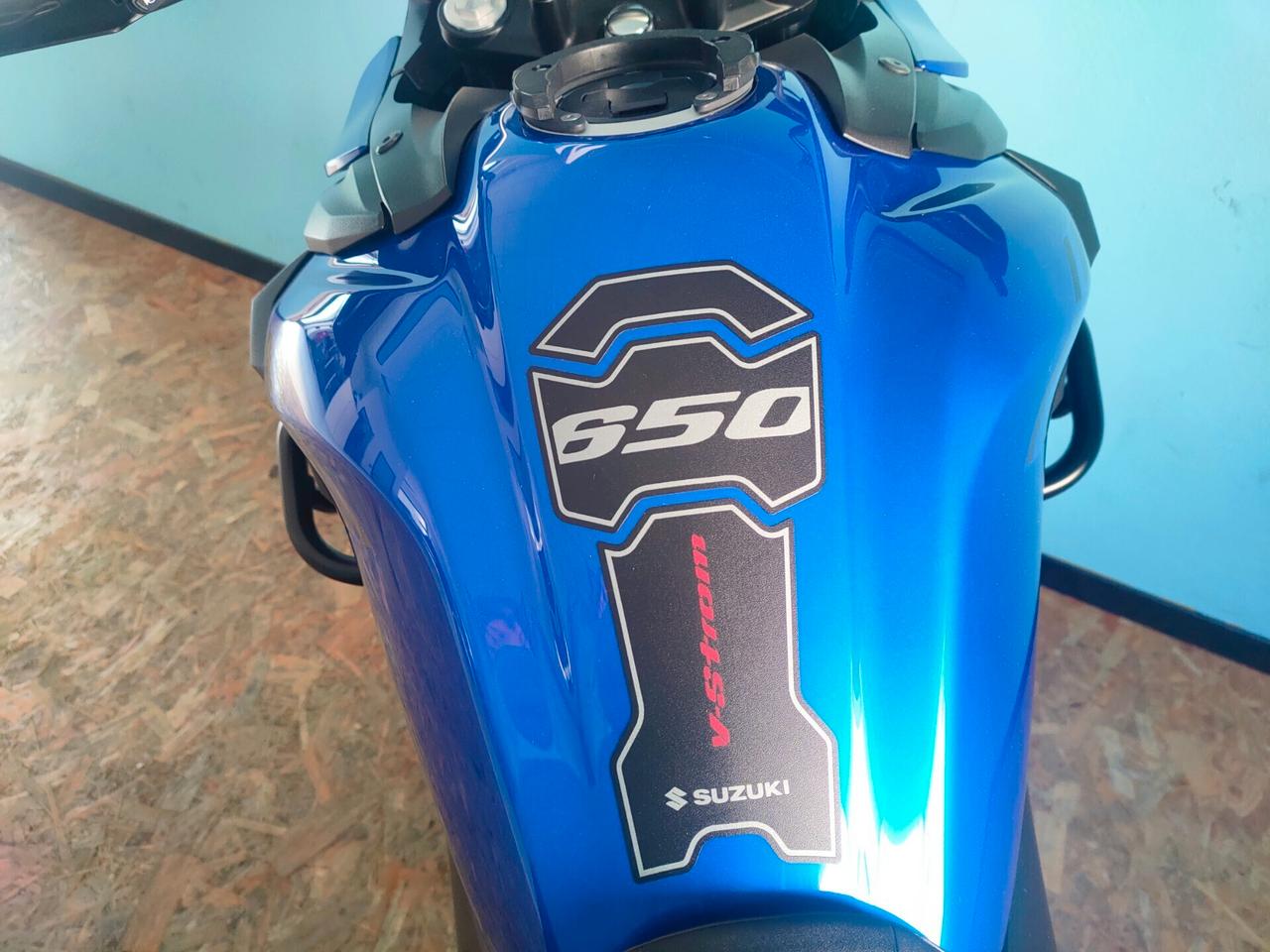 Suzuki V-Strom 650 XT - Tris bauletti