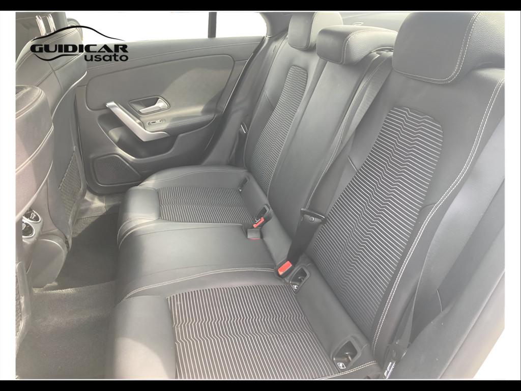 Mercedes-Benz CLA Coupe - C118 - CLA Coupe 180 d Sport auto