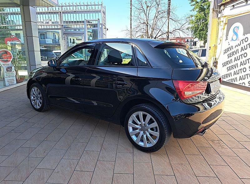 Audi A1 A1 Sportback 1.6 tdi Attraction s-tronic