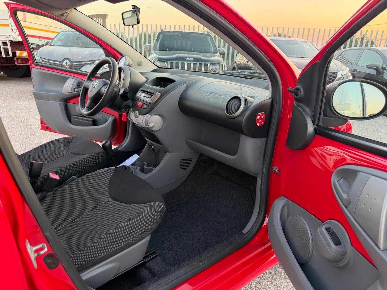 TOYOTA AYGO 1.0 5PORTE CLIMA MY10 NUOVISSIMAAAA
