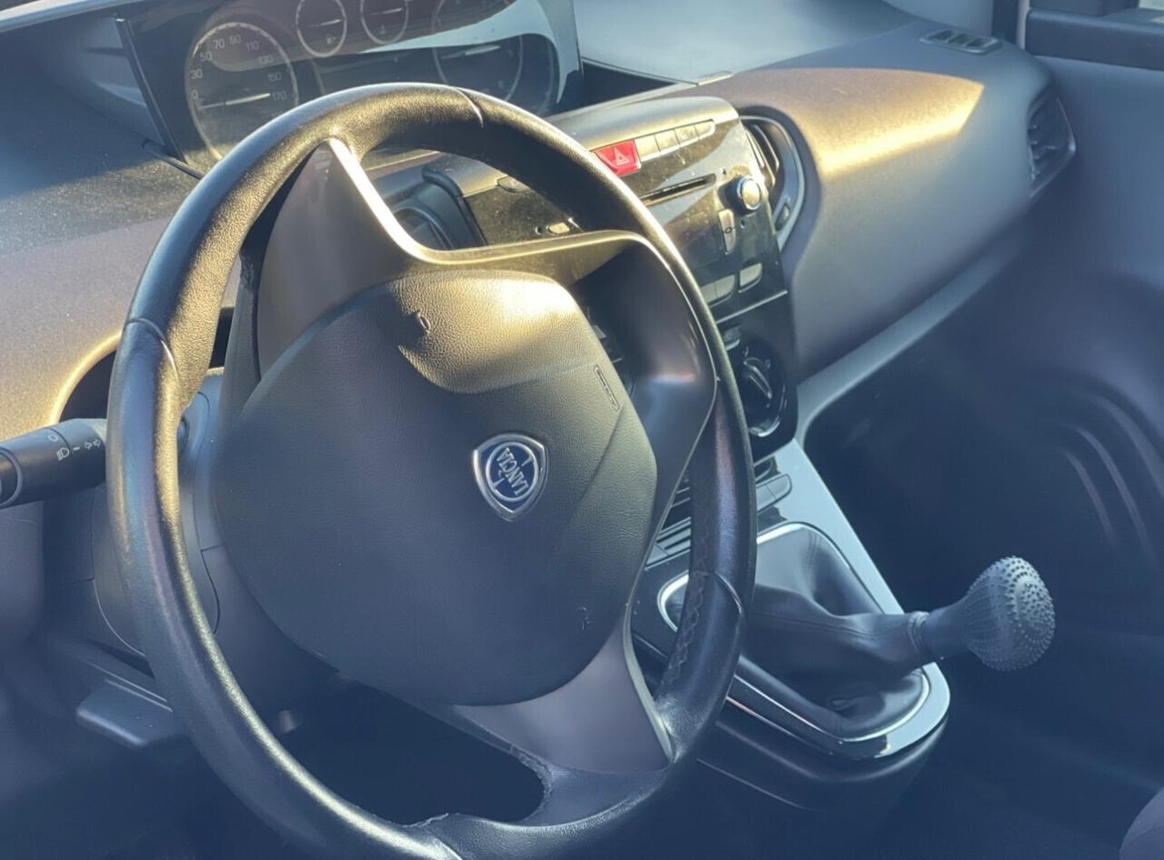 Lancia Ypsilon garantita 2 anni 3482693111