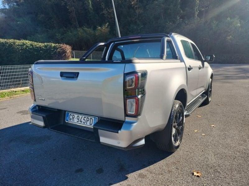 Isuzu D-Max N60 D-Max N60 1.9 Crew Cab FF 4X4 A/T con BullBar, Rollbar e Shutter Lid!!