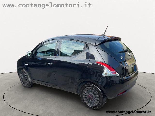 LANCIA Ypsilon 1.2 69 CV 5 porte S&S Black and Noir