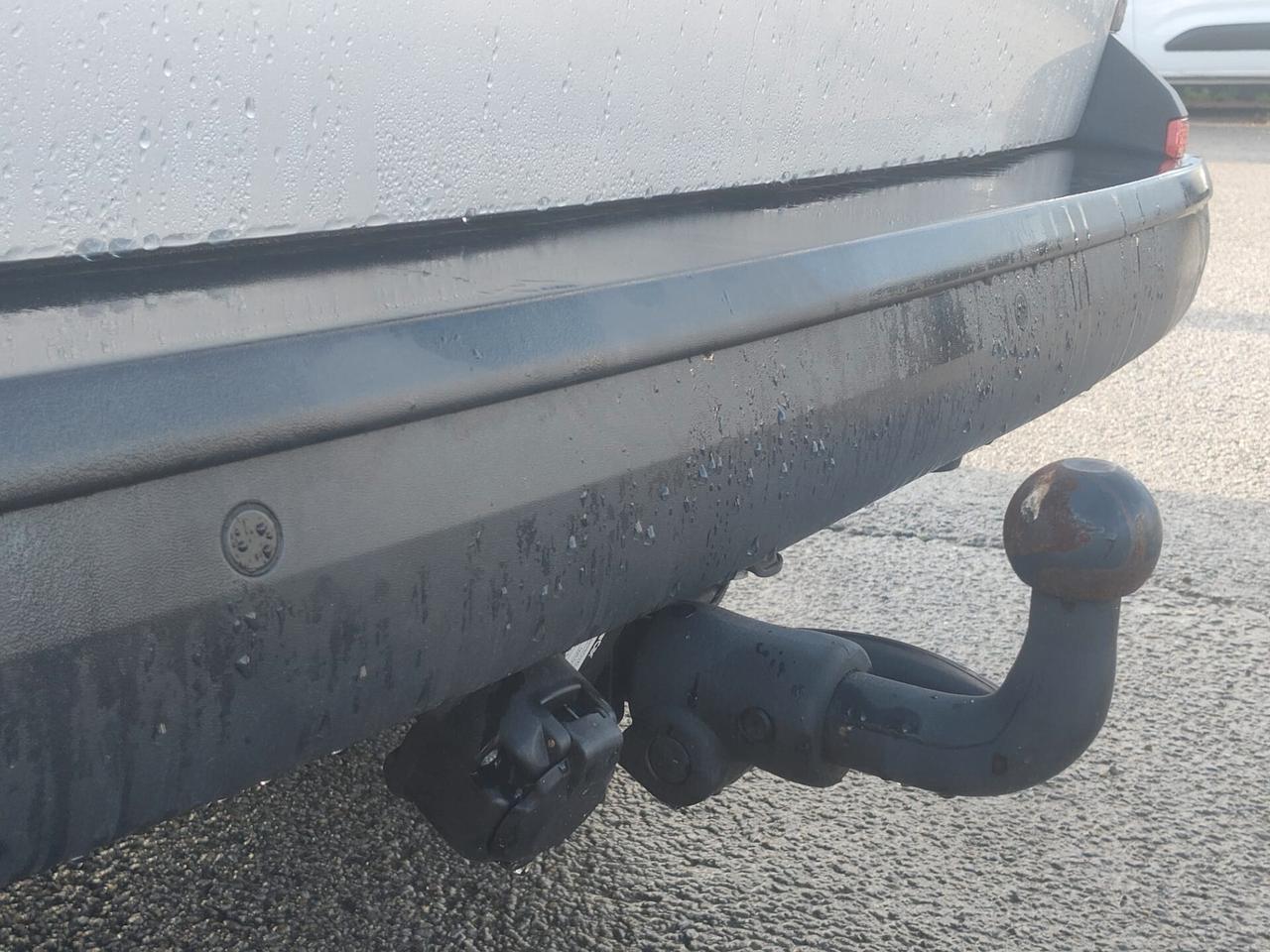 Volkswagen Transporter 2.0 TDI 110CV PC Kombi Business