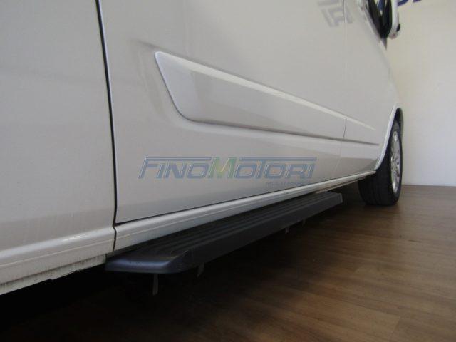 FORD Tourneo Custom 320 2.0 EcoBlue 130CV L2H1 Titanium 9 POSTI