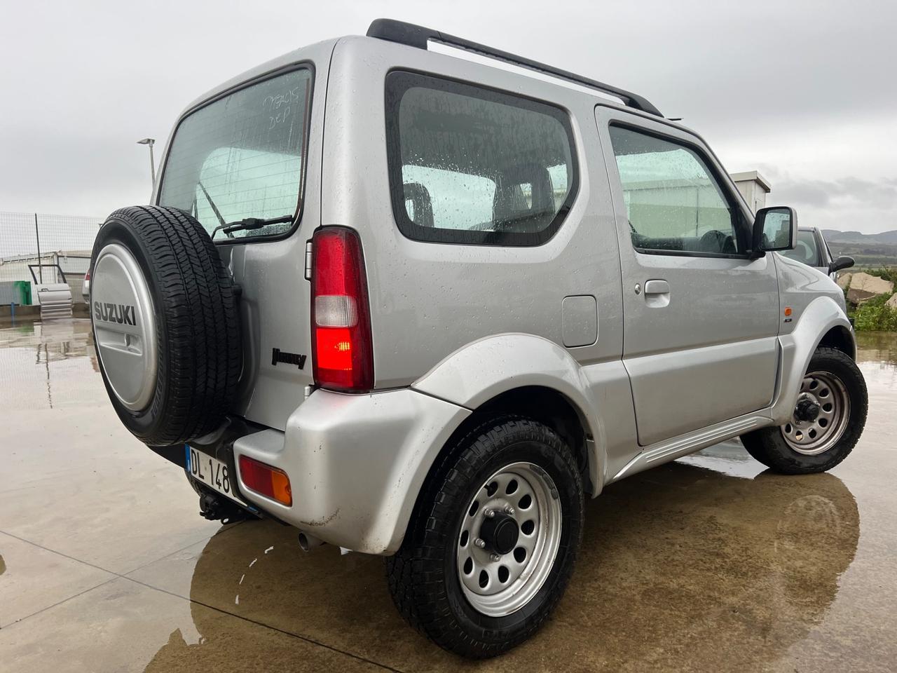 Suzuki Jimny 1.3i 16V cat 4WD JX
