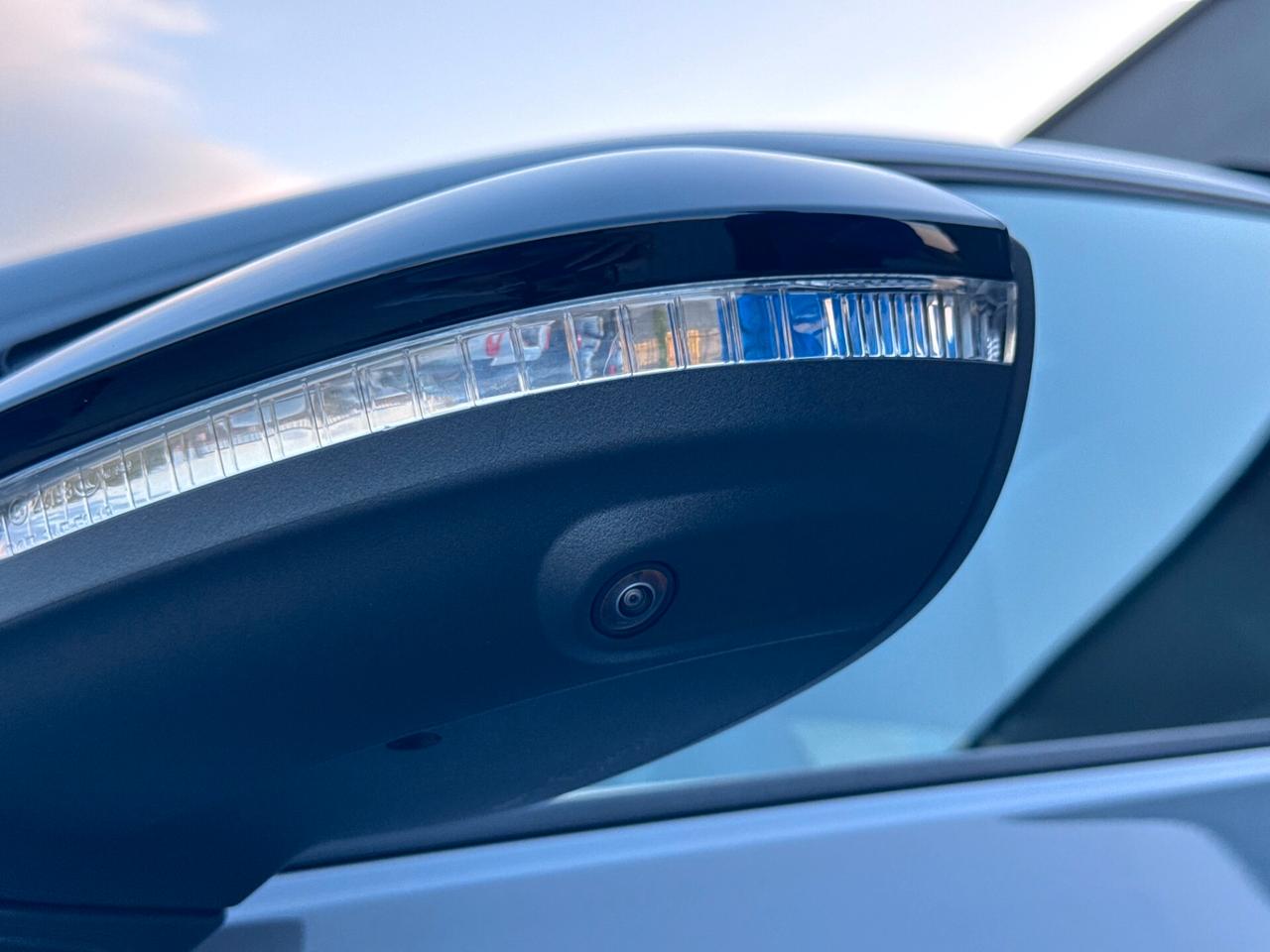 Volkswagen Golf GTI 2.0 TSI DSG 8.5 HEAD UP TETTO FENDIN IQ LIGHT PRONTA CONSEGNA