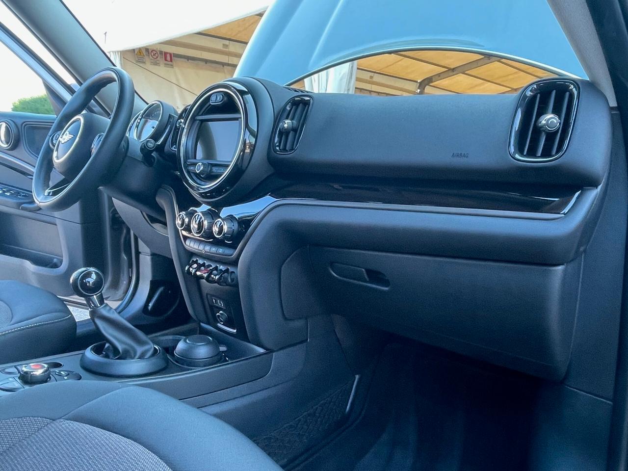 Mini Countryman One D 1.5 Hype 116cv
