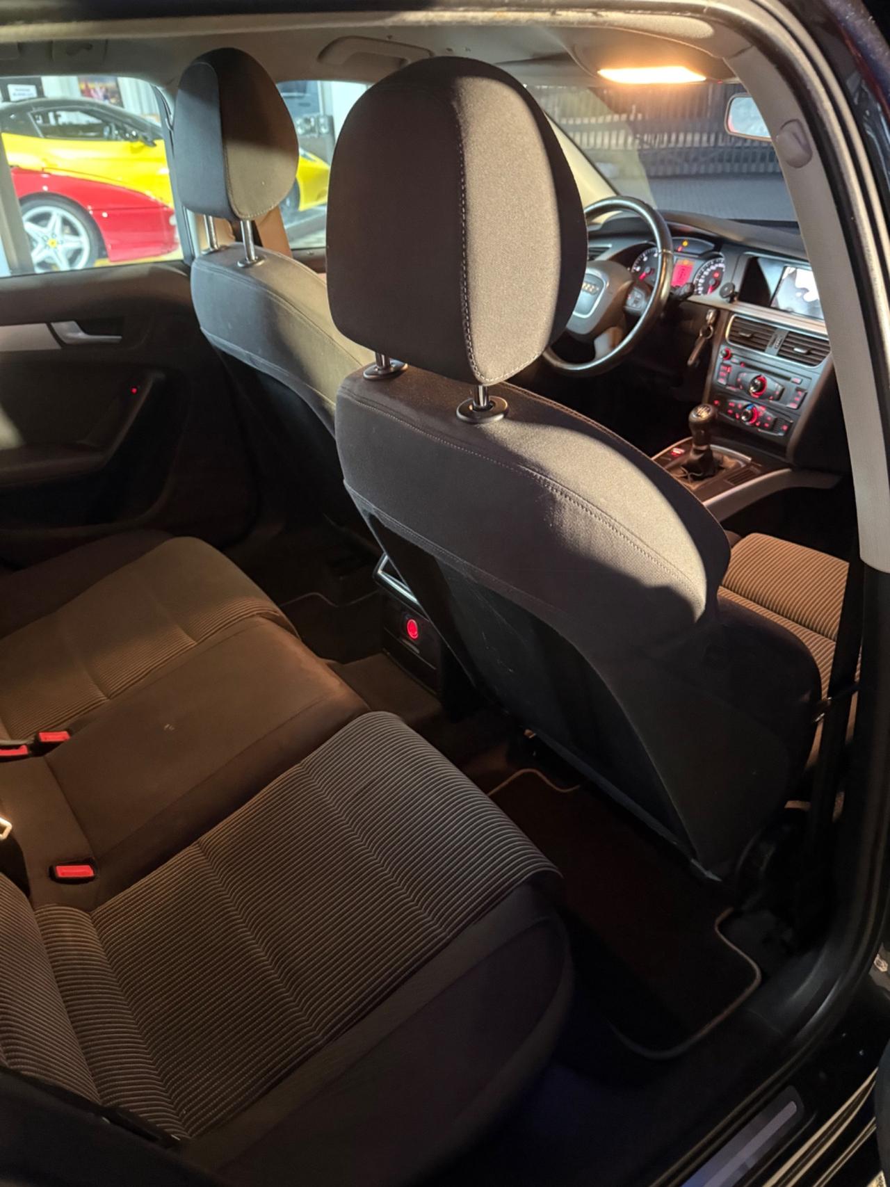 Audi A4 2.0 143 CV FAP ADVANCED