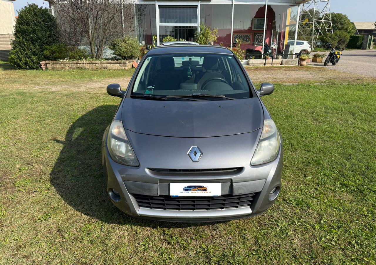 Renault Clio 1.2 16V 5 porte NAVI
