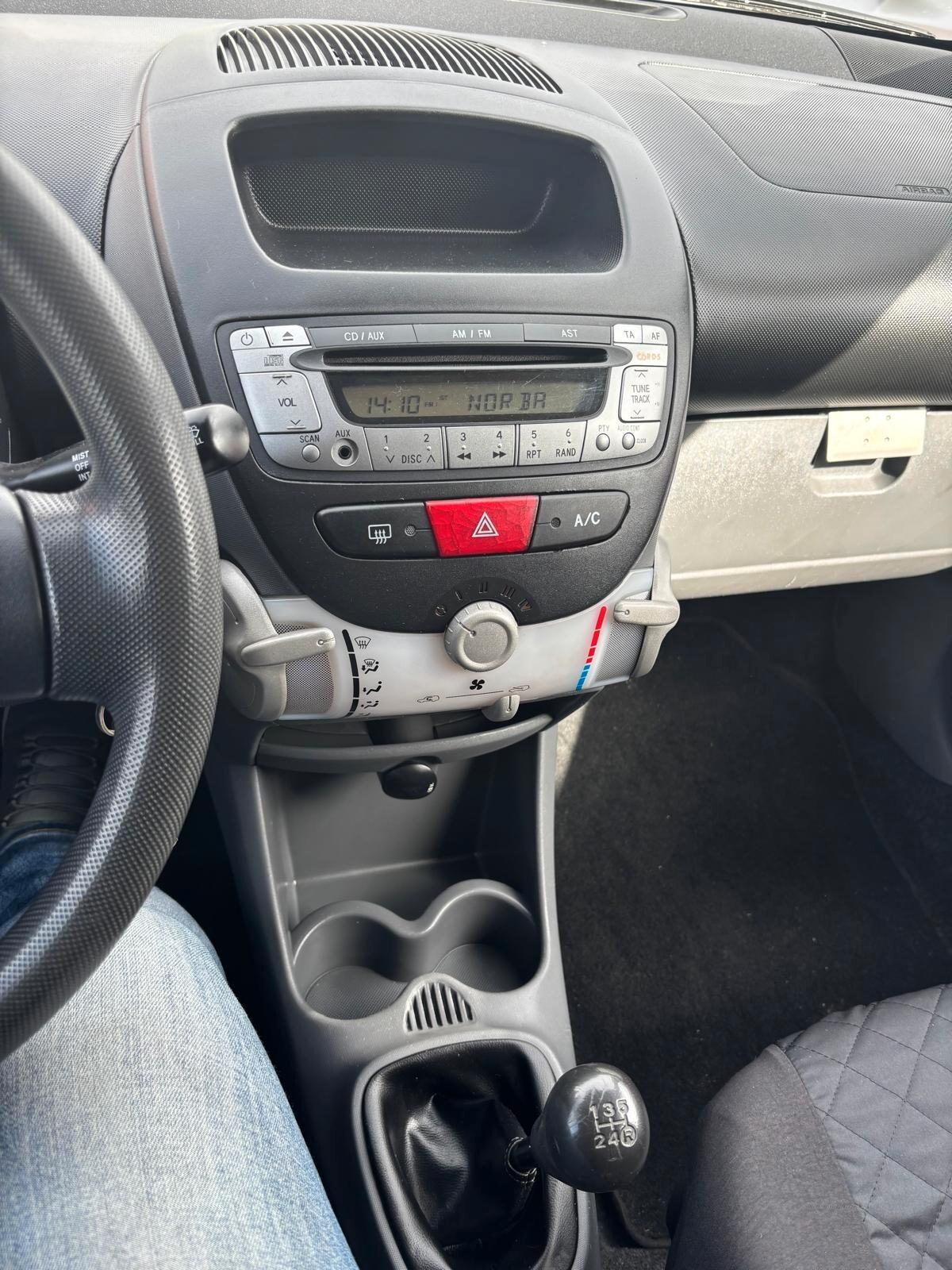 Toyota Aygo 1.0 12V VVT-i 5 porte