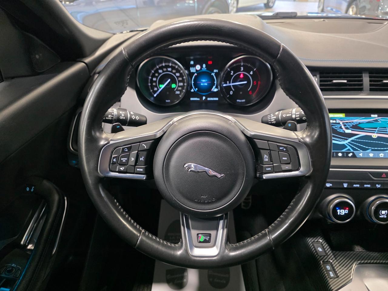 Jaguar E-Pace 2.0D 150 CV AWD aut. R-Dynamic S