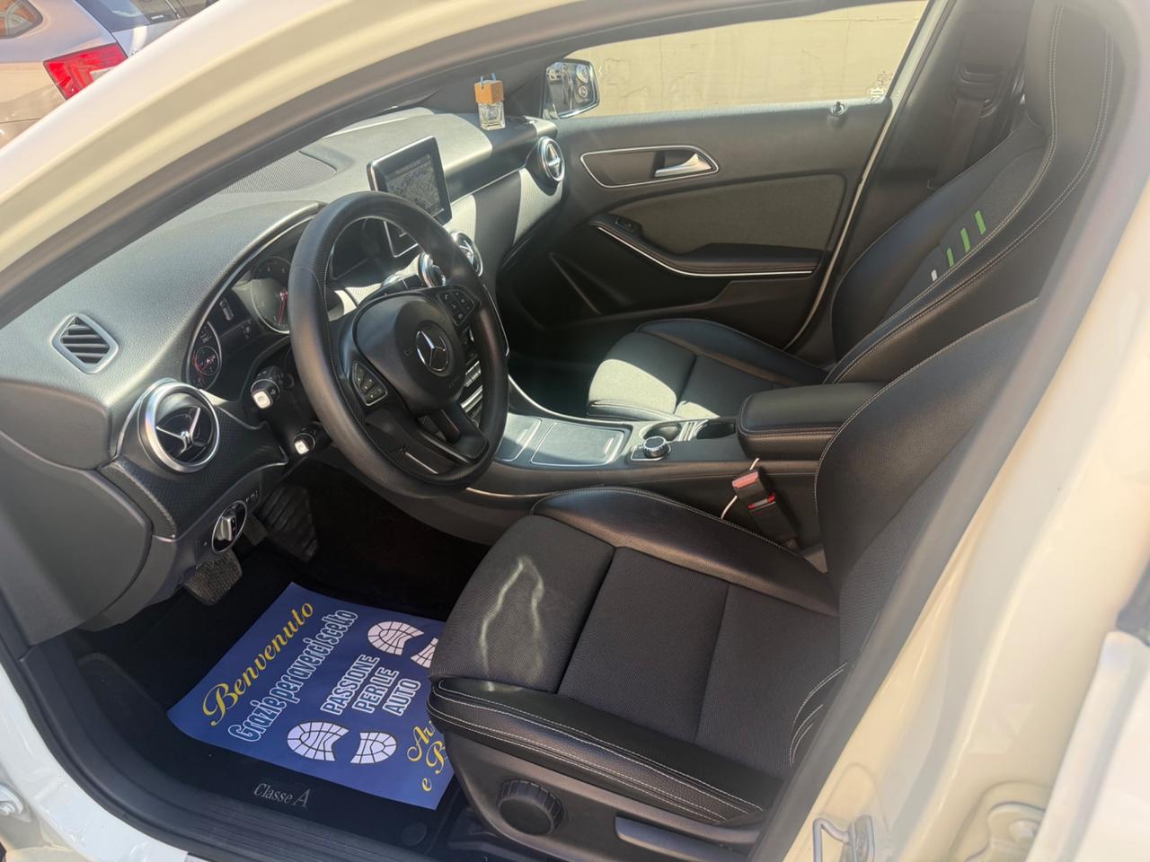 Mercedes Classe A 160d CAMBIO AUTOMATICO - 2017