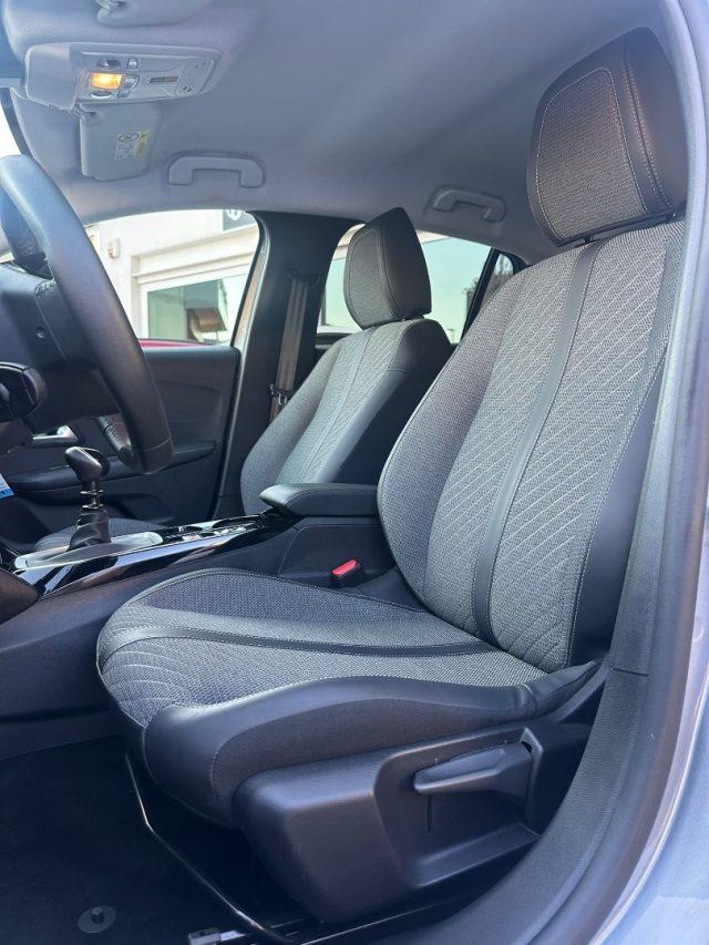 PEUGEOT 208 1.2 100cv 5 porte Allure